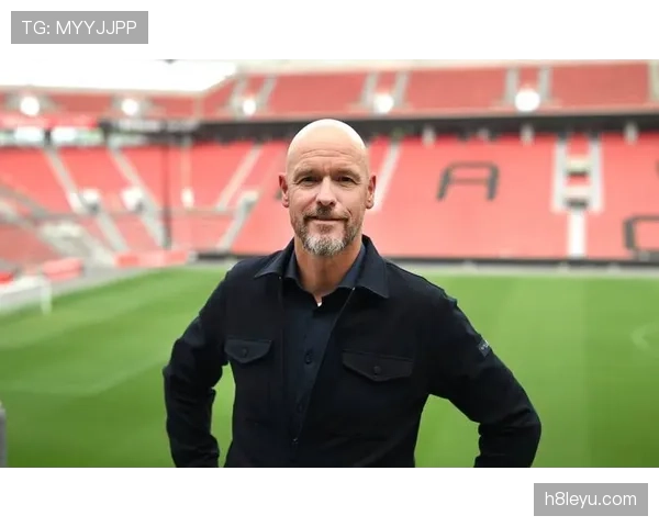 德甲夏窗转会价格分析揭示球队新战略与竞争力跃升 德甲夏窗转会价格分析揭示球队新战略与竞争力跃升