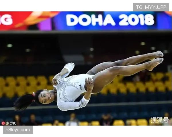 拜尔斯训练完直接跑去逛街？平时被逼成机器，私下像个叛逆小孩吧？